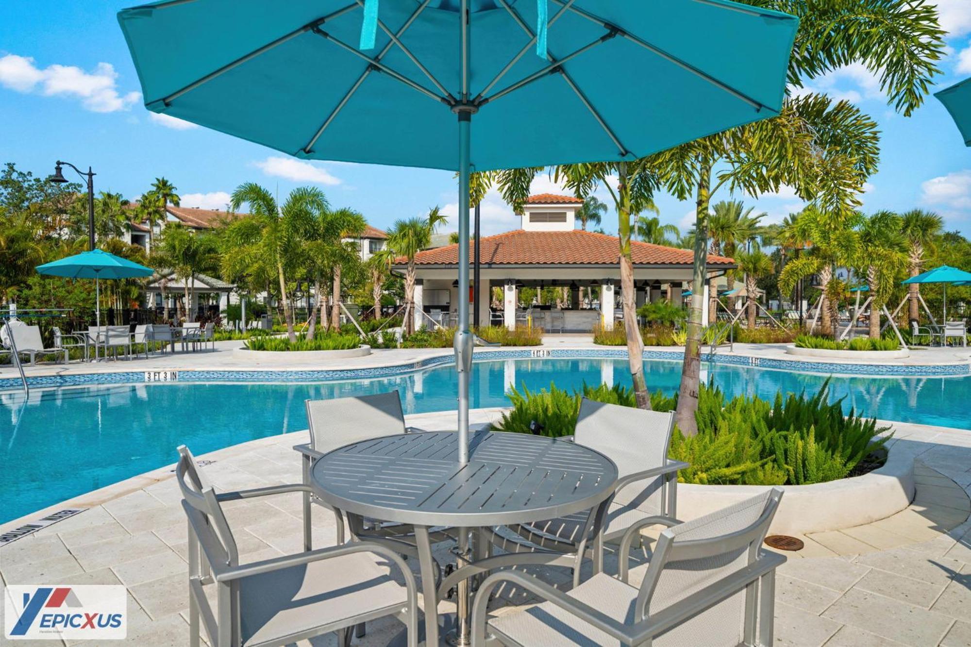 The Epic Edinburgh Floor Vista Cay Orlando